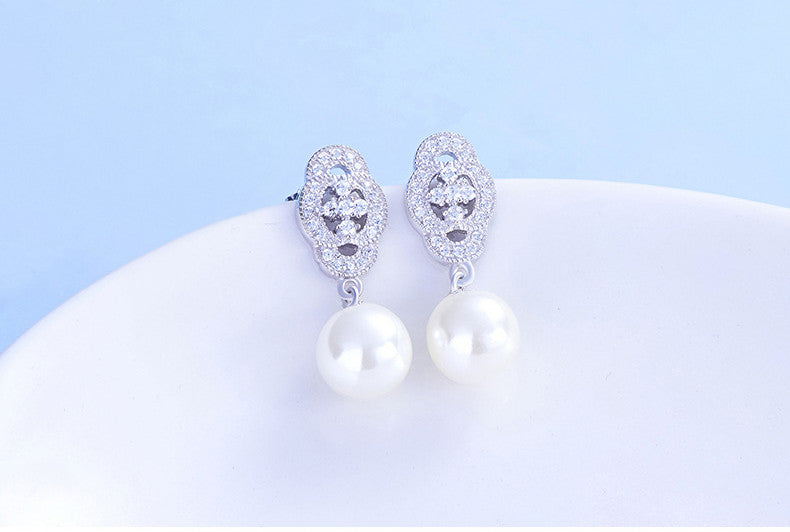 Sterling silver majestic hanged pearl earring - CDE Jewelry Egypt