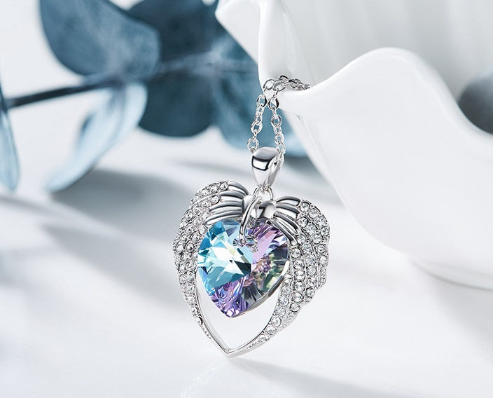The joined winged hearts sapphire necklace - CDE Jewelry Egypt