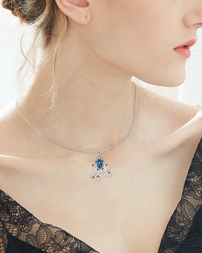 The blue topaz octopus necklace - CDE Jewelry Egypt