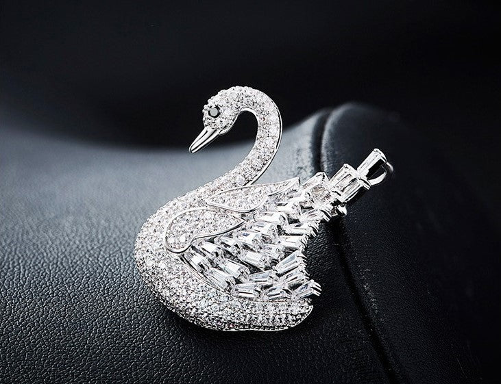 The unique swan necklace - CDE Jewelry Egypt