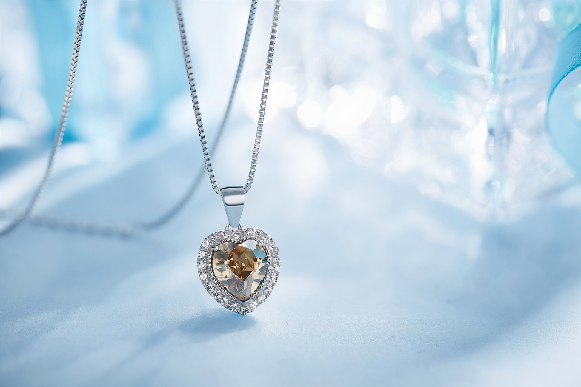 The perfect little horoscope heart necklaces - CDE Jewelry Egypt