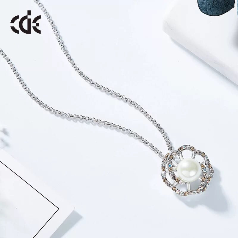 The flowery pearl necklace - CDE Jewelry Egypt