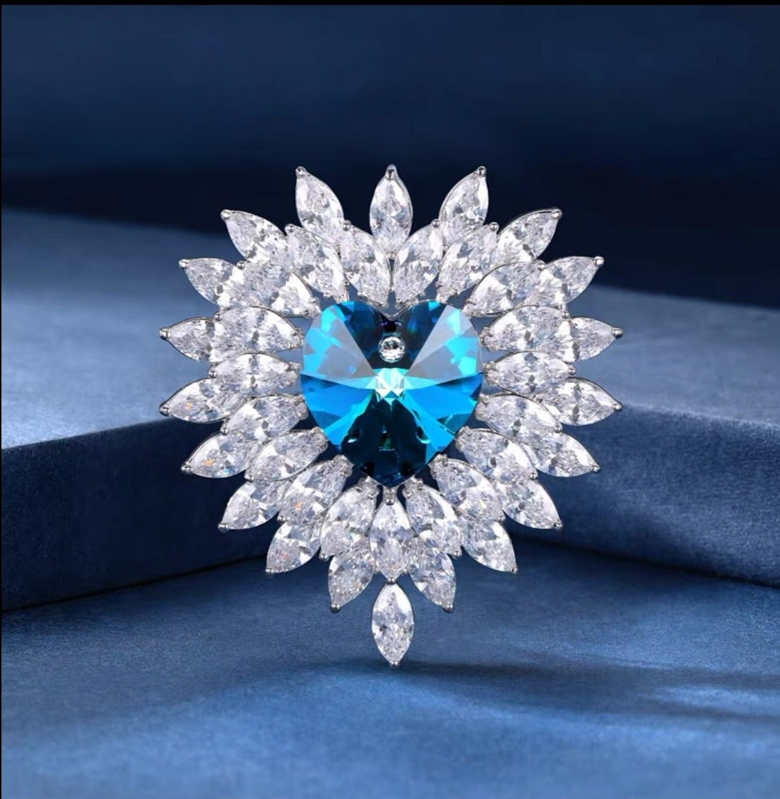 The Queen Crystal Heart brooch