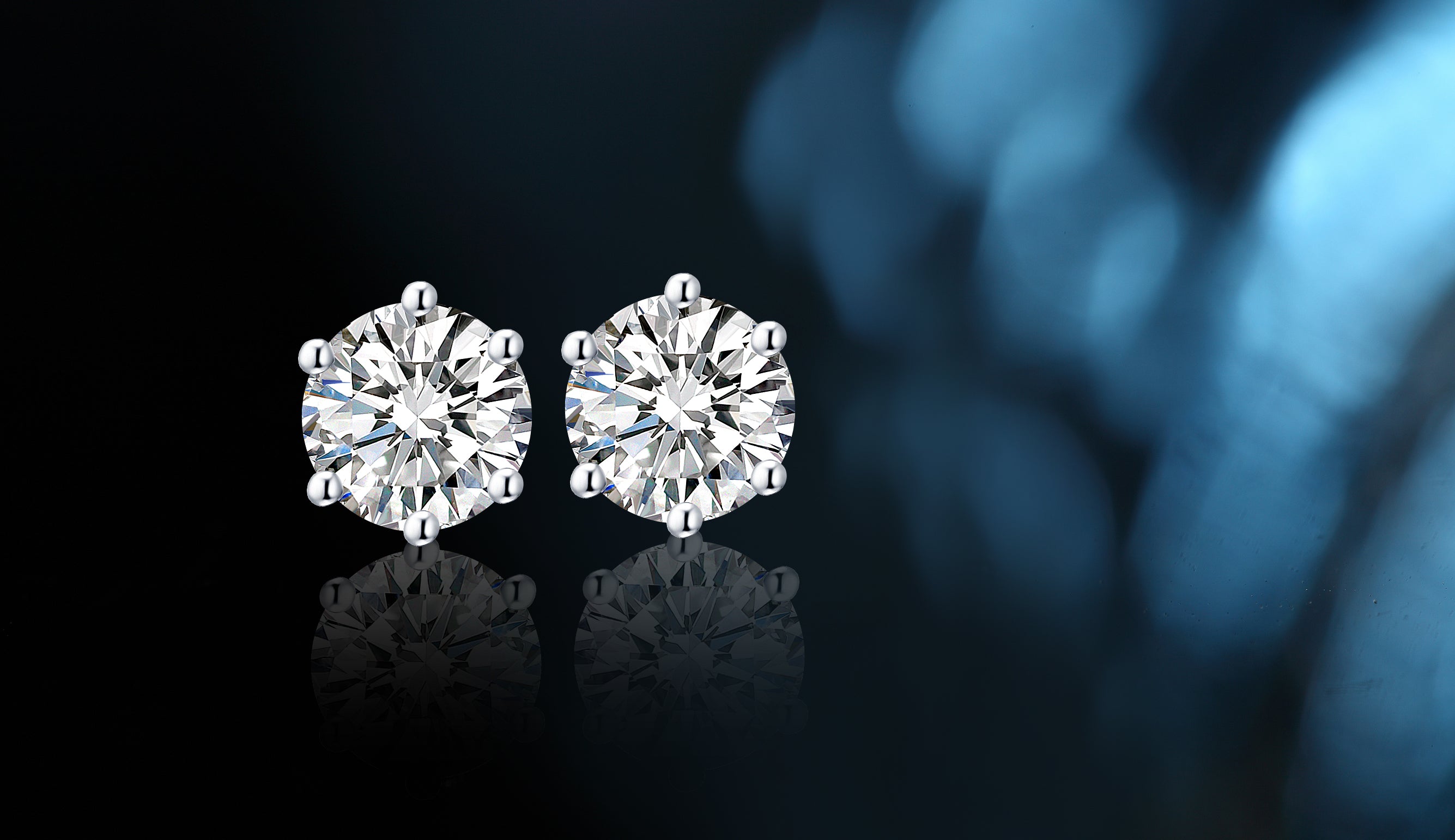 Sterling silver cute little white crystal earring - CDE Jewelry Egypt