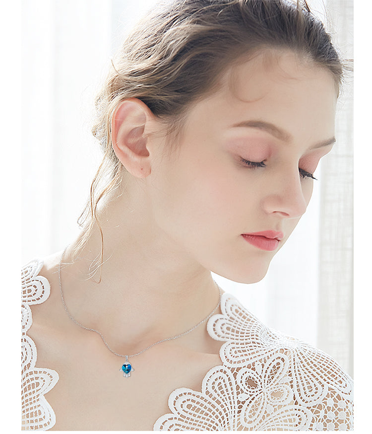 Sterling silver cute shining sapphire hand necklace - CDE Jewelry Egypt